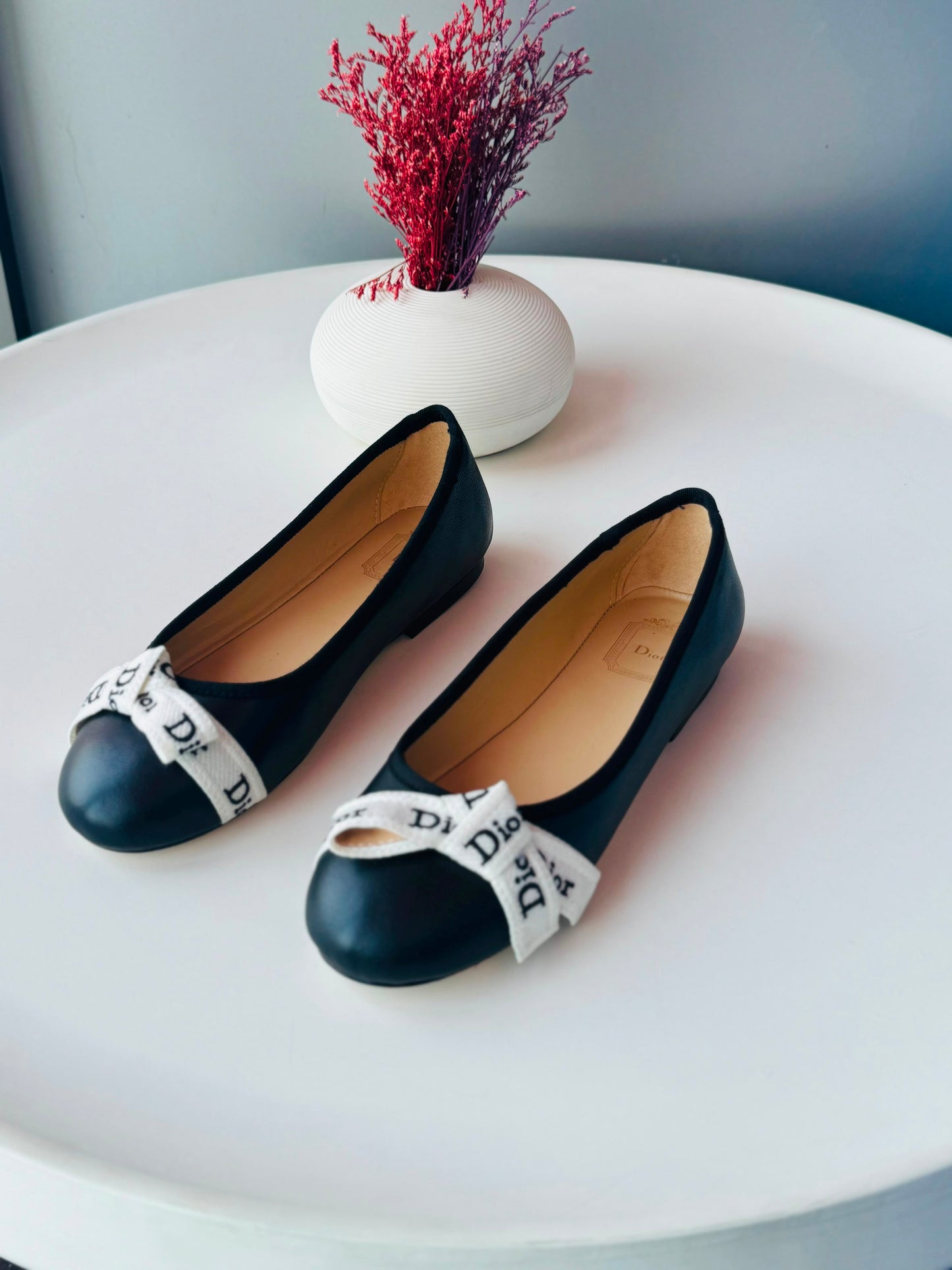 DIOR