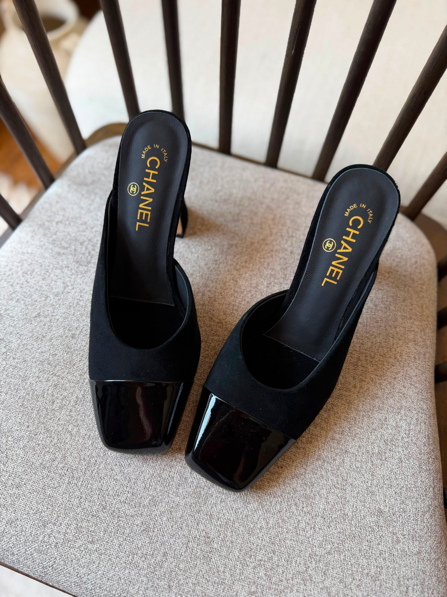 CHANEL