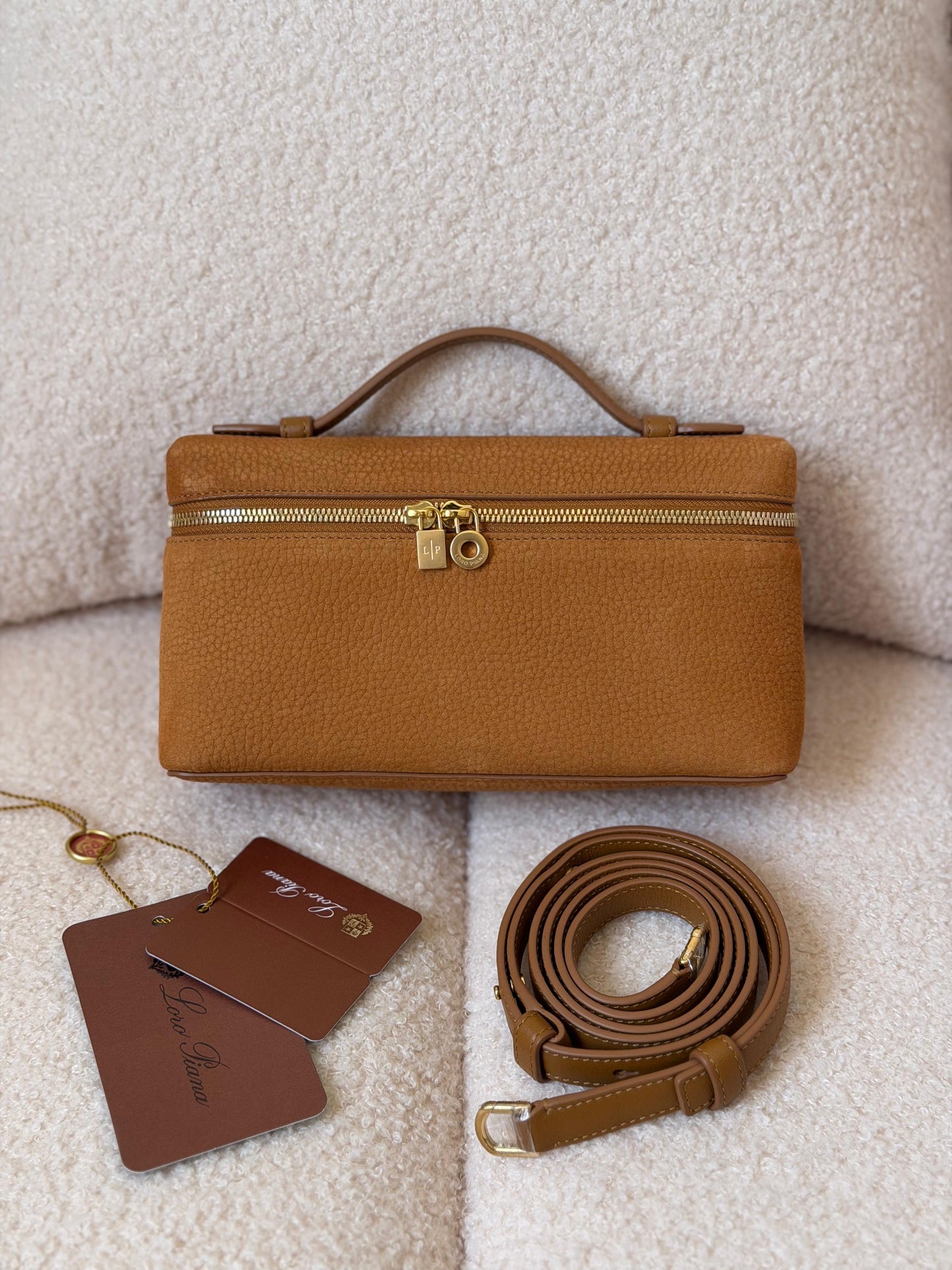Loro piana LP 19 velvet leather