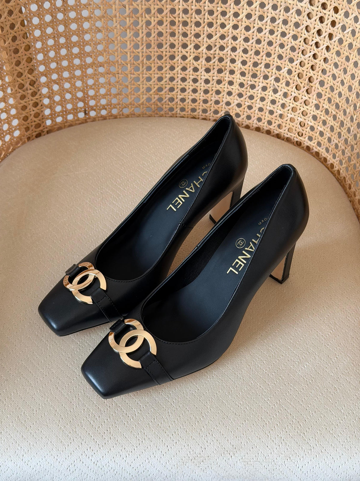 Chanel pumps featuring a chunky