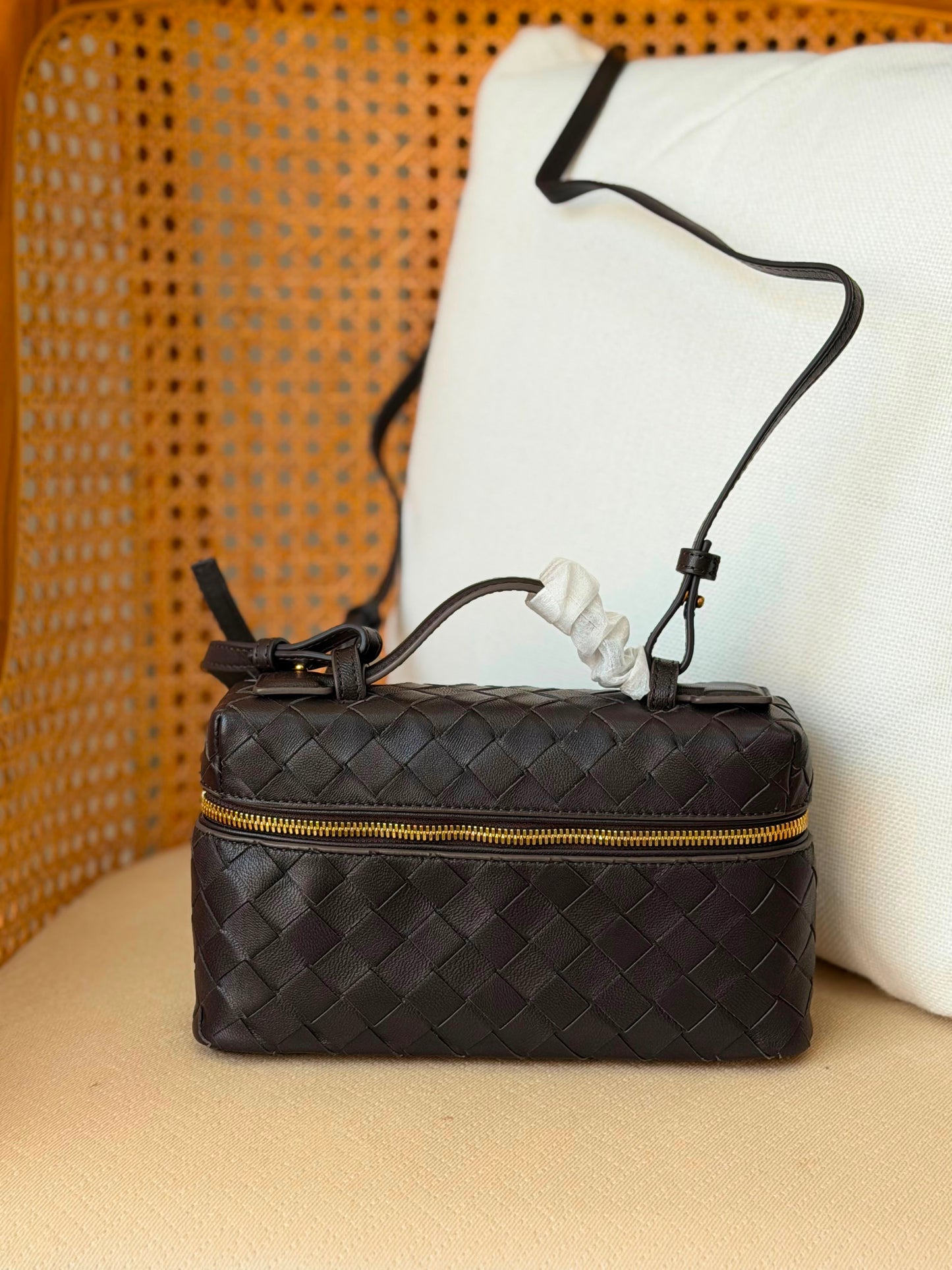 BOTTEGA VENETA vanity