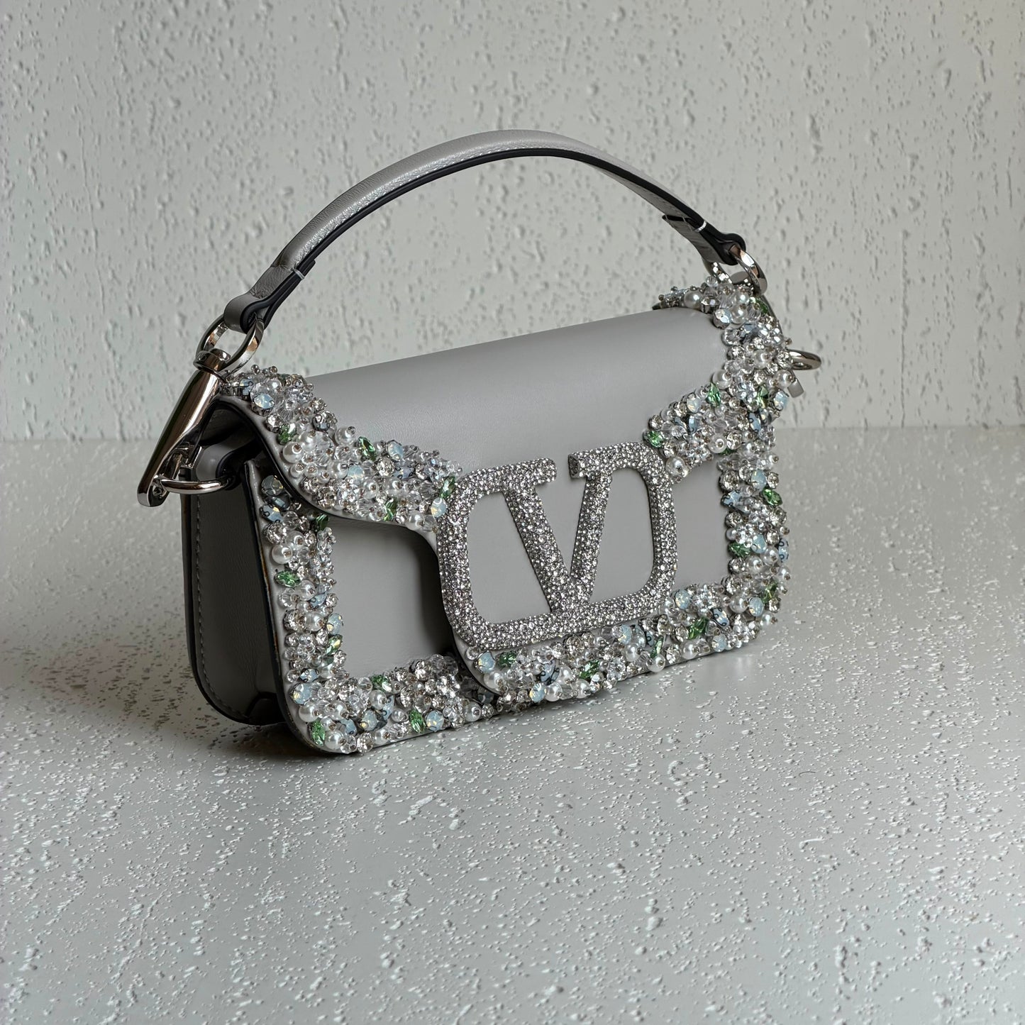 VALENTINO Garavani Locò bag 20 CM