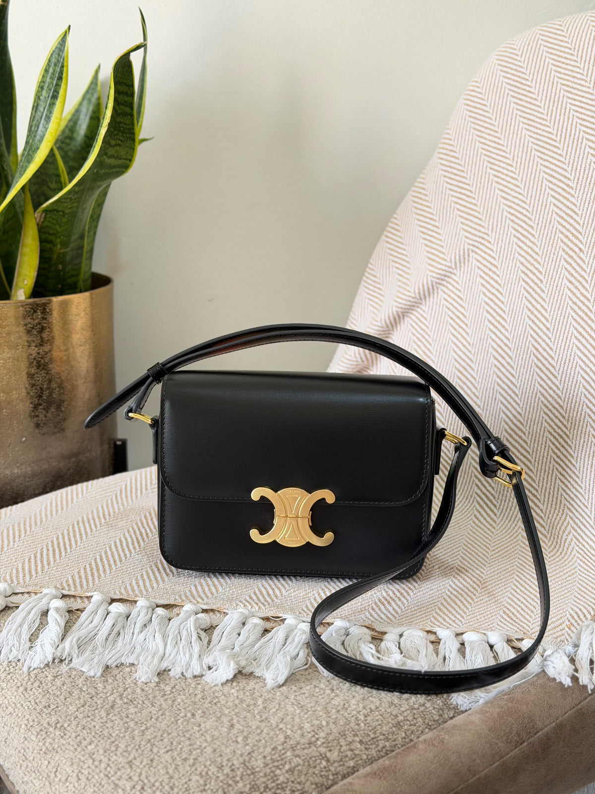 CELINE TRIOMPHE bag 18 CM