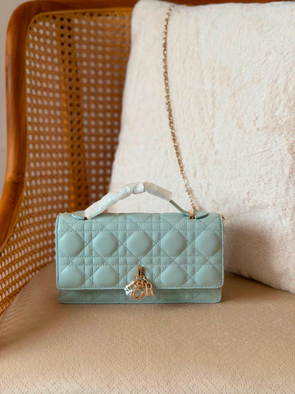 Miss DIOR lamp skin