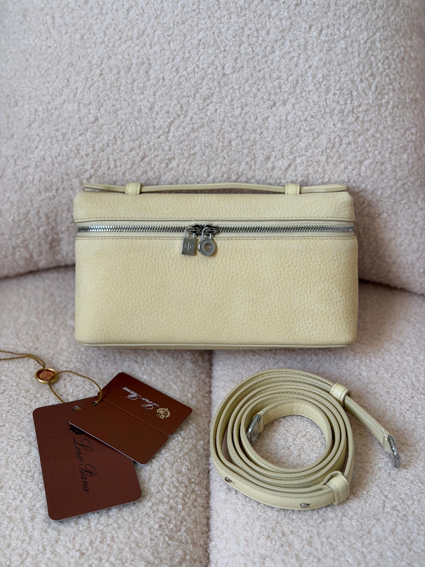 Loro piana LP 19 velvet leather