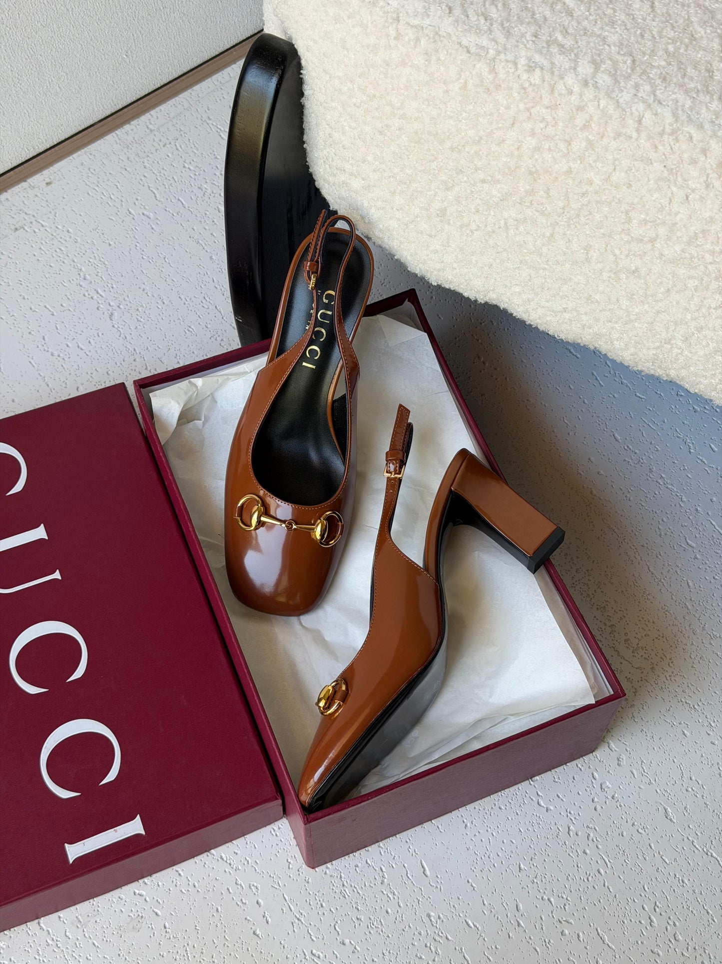 Gucci Signora pumps