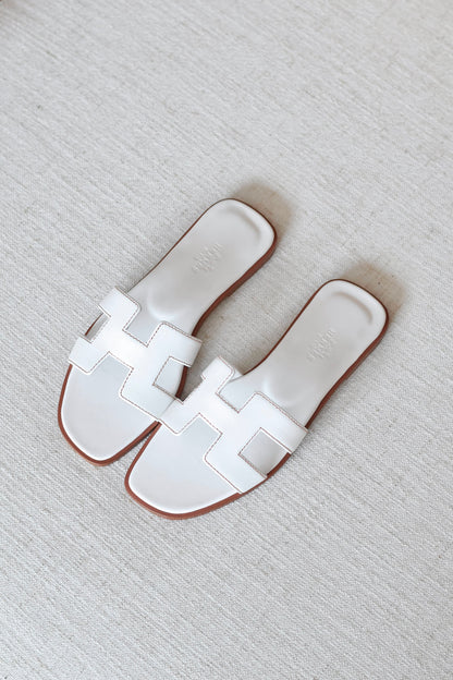 Hermès Oran sandals