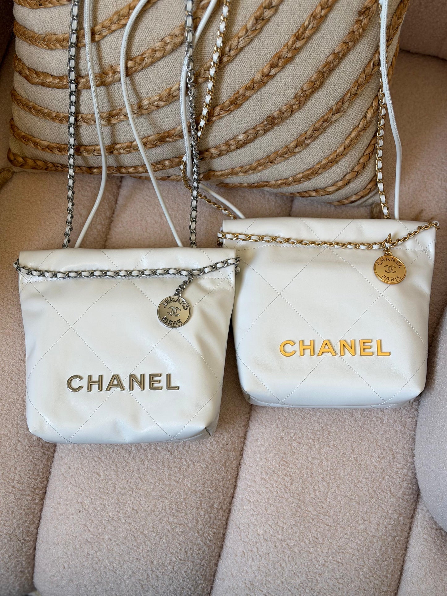 Chanel 22 mini size  18 CM