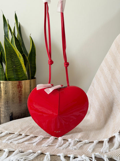 ALAÏA heart ❤️