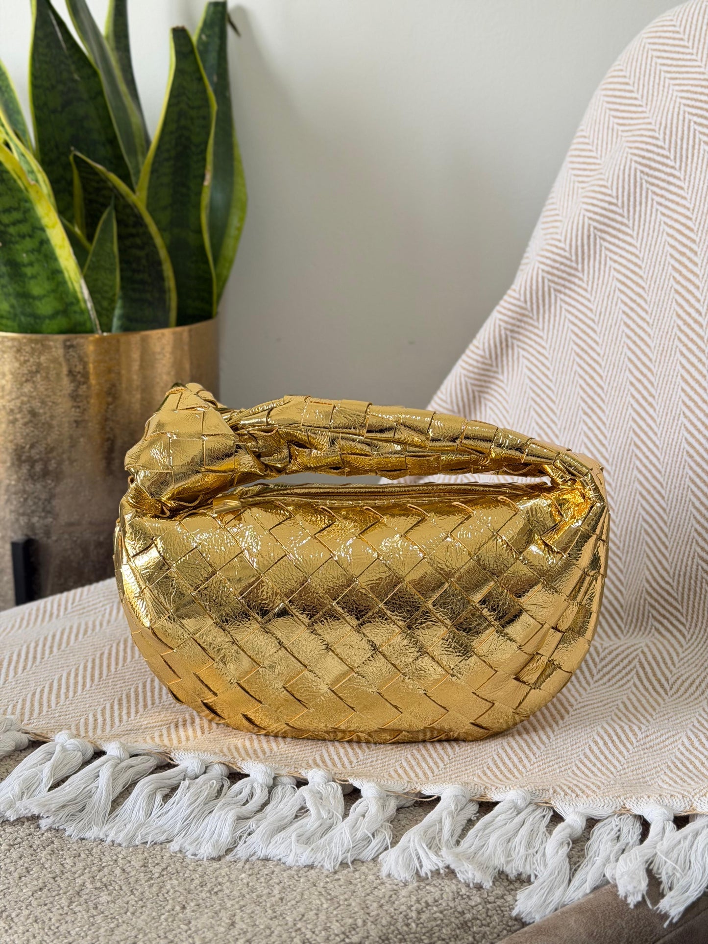New collection BOTTEGA 26 CM