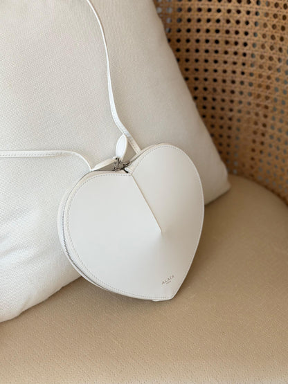 ALAÏA heart bag