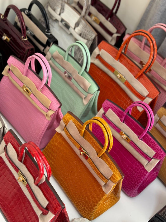 Hermès Birkin
Crocodile Leather🐊
Handmade Quality
With Original Box