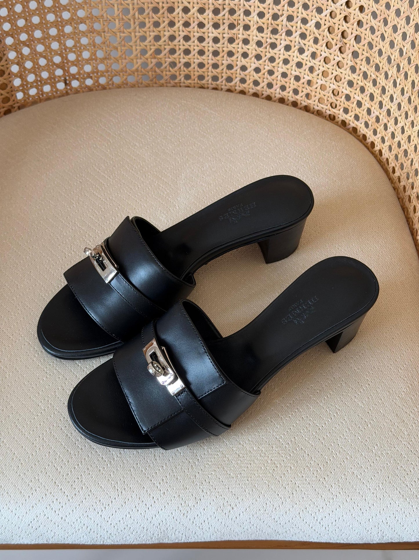 Hermès Gigi 50 sandals