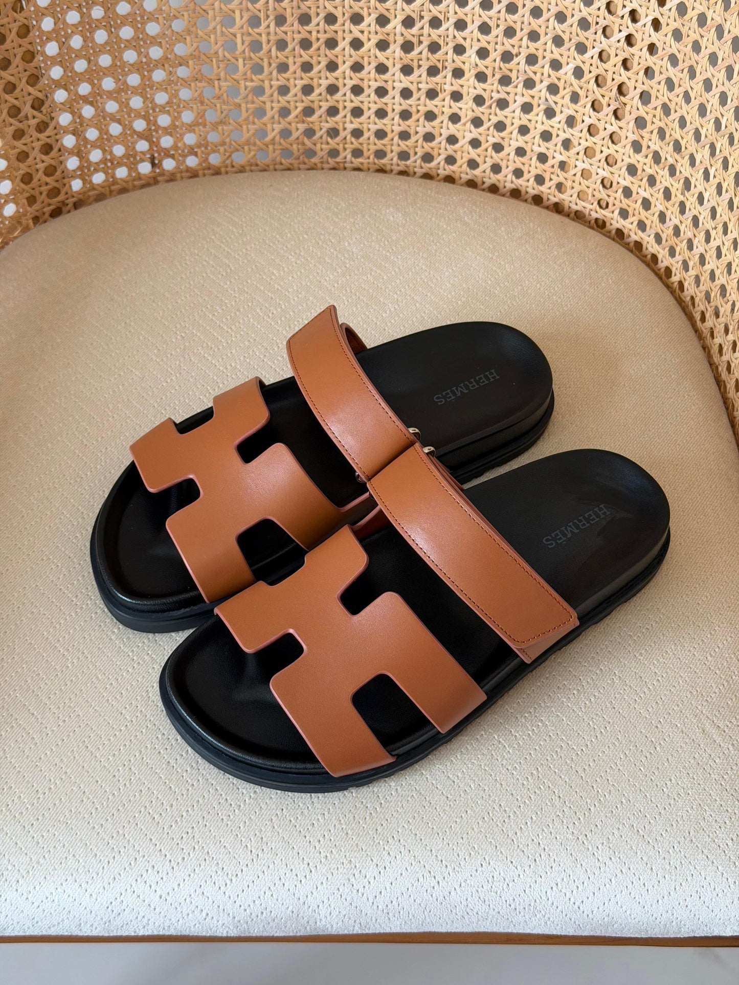 Hermès Chypre sandals