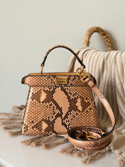 FENDI mini peekaboo