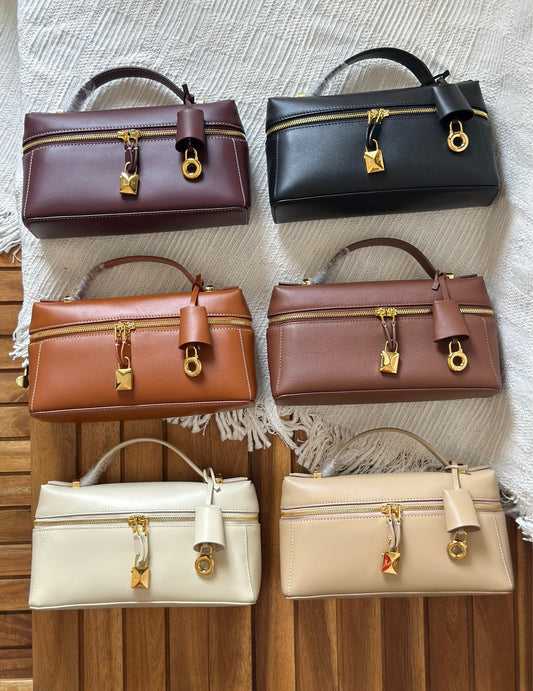 LORO PIANA 🧳