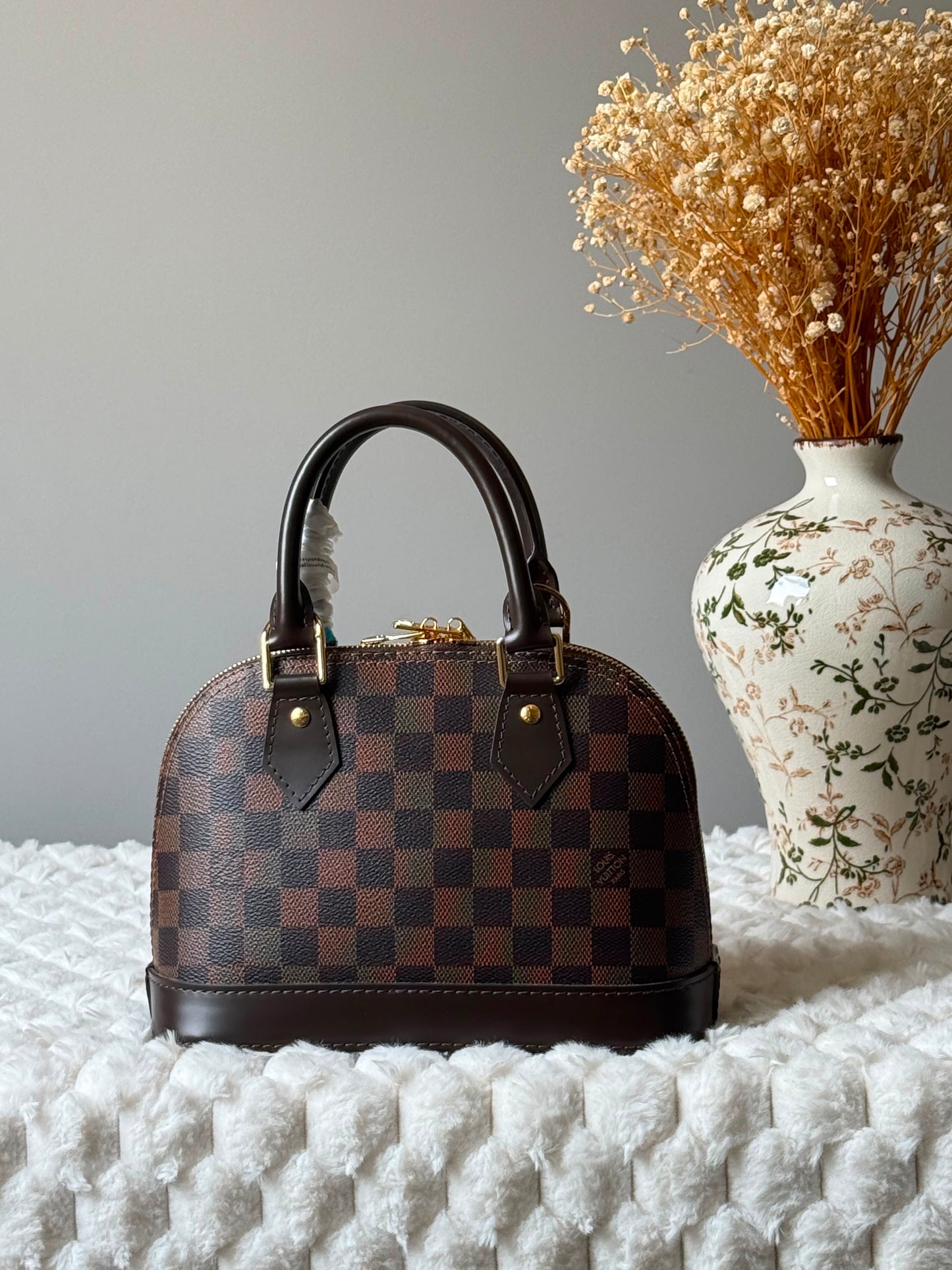 Louis Vuitton Alma BB bags