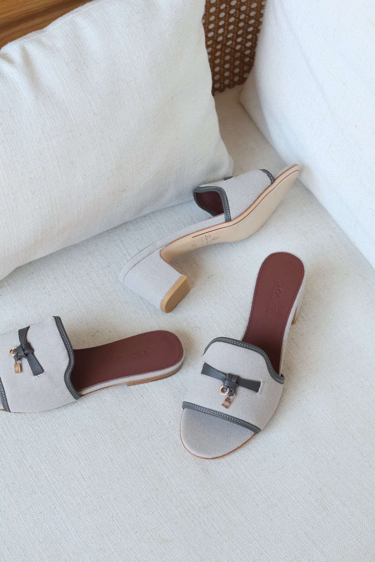 Loro piana sandal