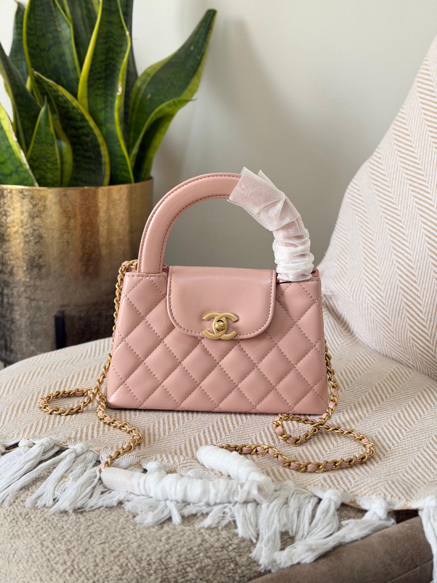 CHANEL mini kelly 19 CM