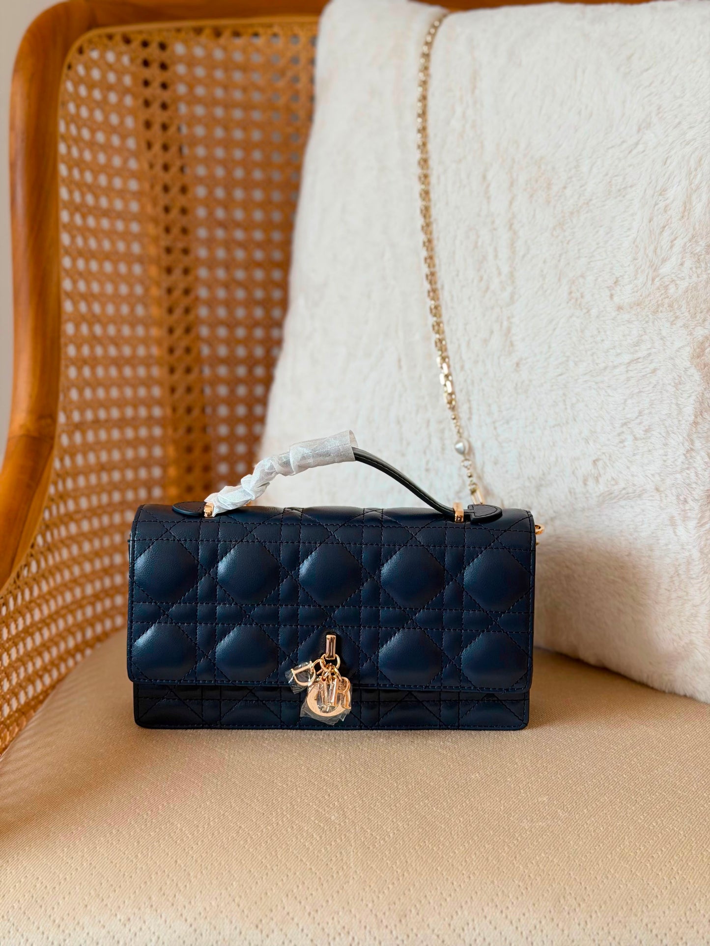 Miss DIOR lamp skin