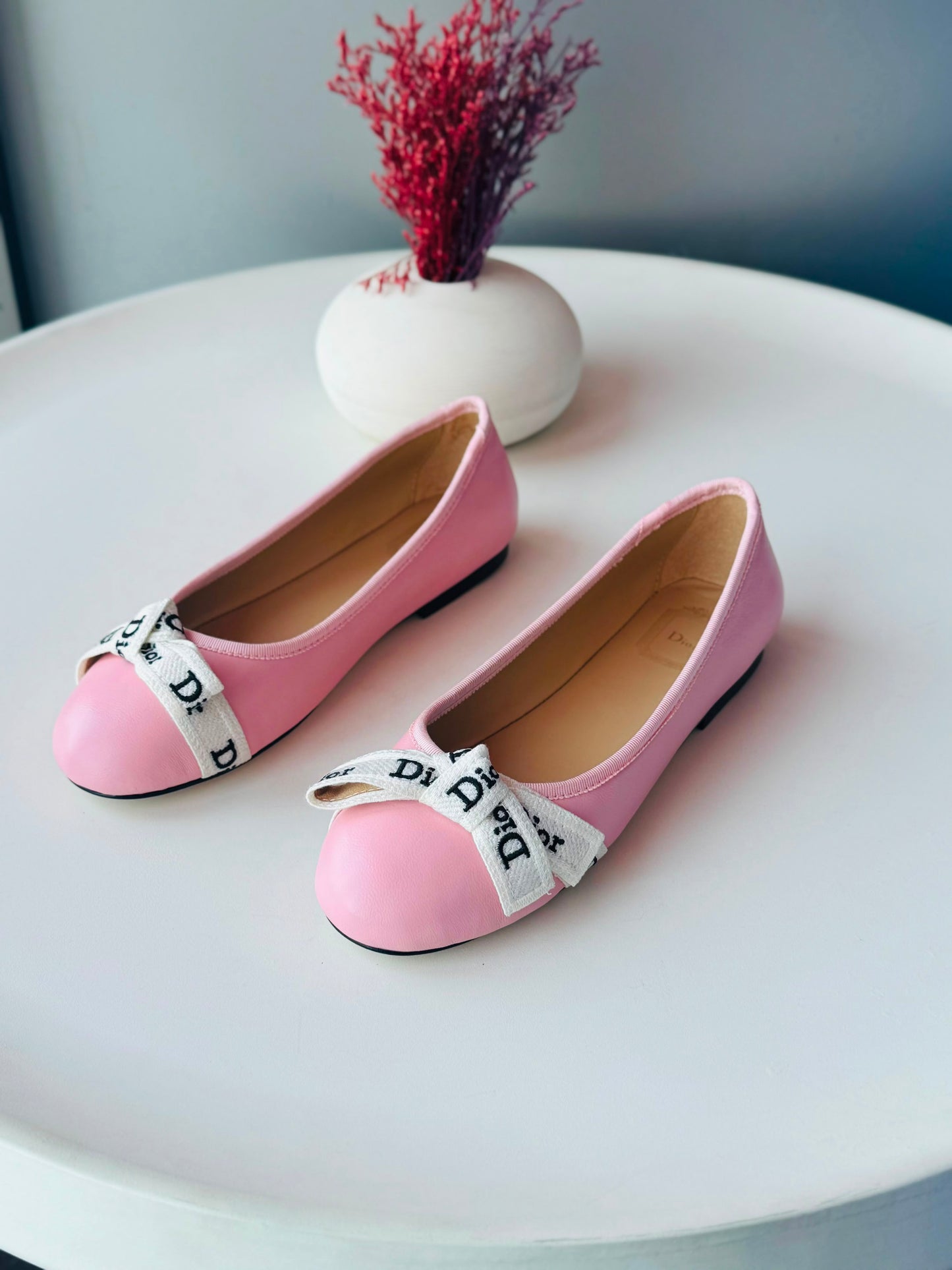DIOR