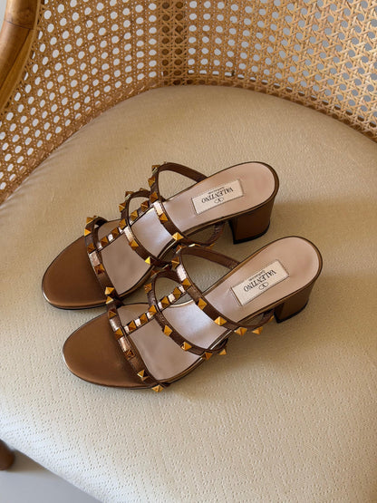 VALENTINO
