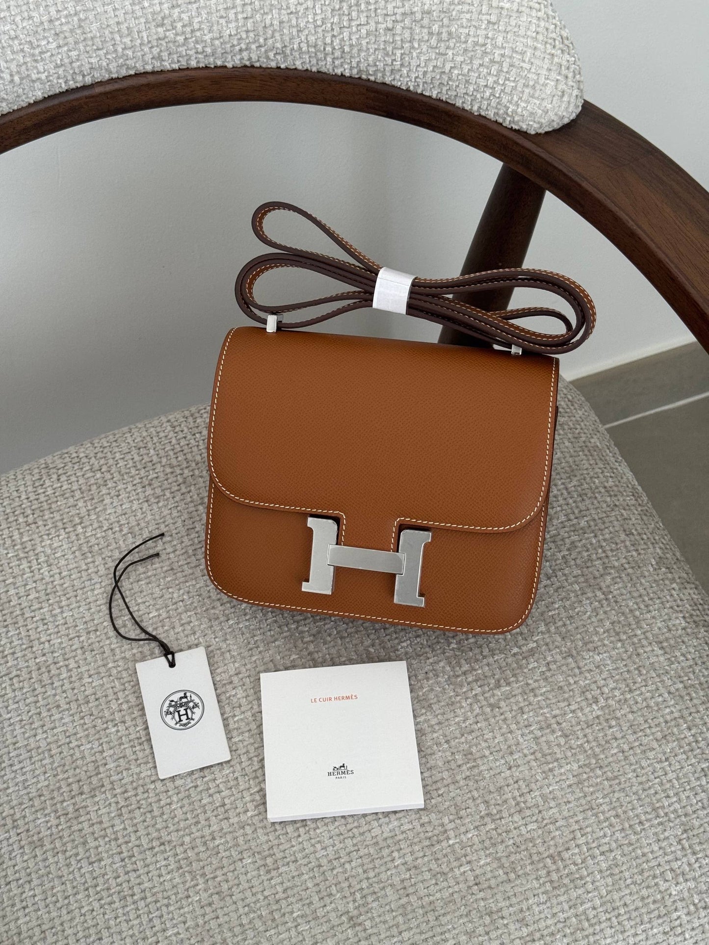 HERMES constance 18 CM 🧵