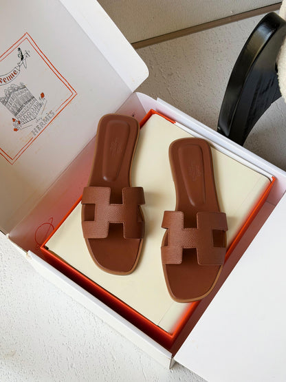 HERMES oran sandal