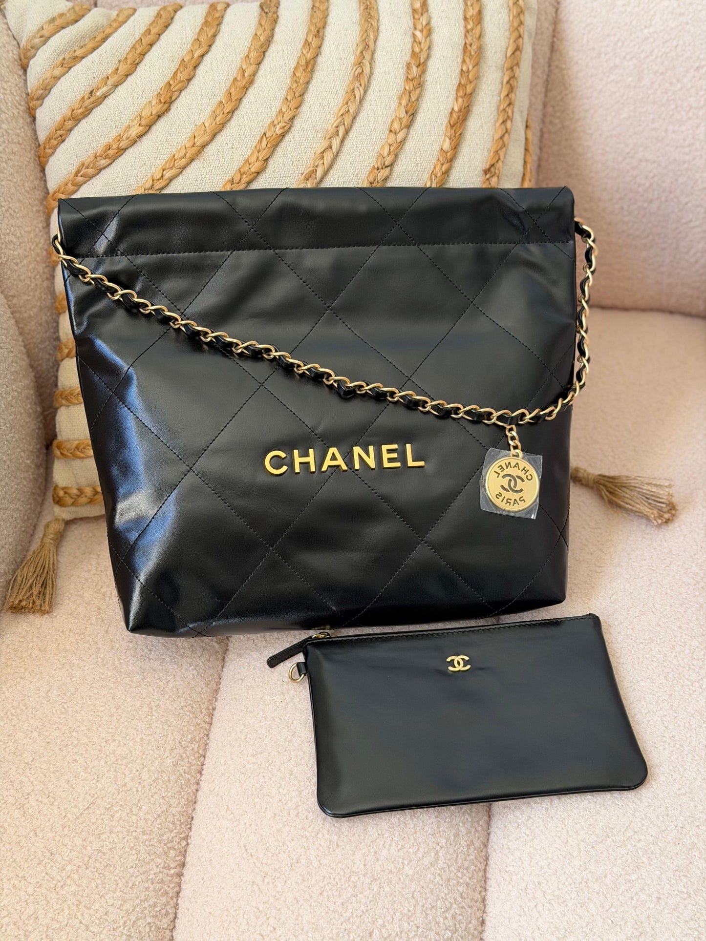 Chanel 22 small 32 CM