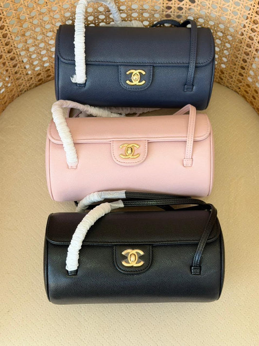 Chanel Long Vanity bag 20CM