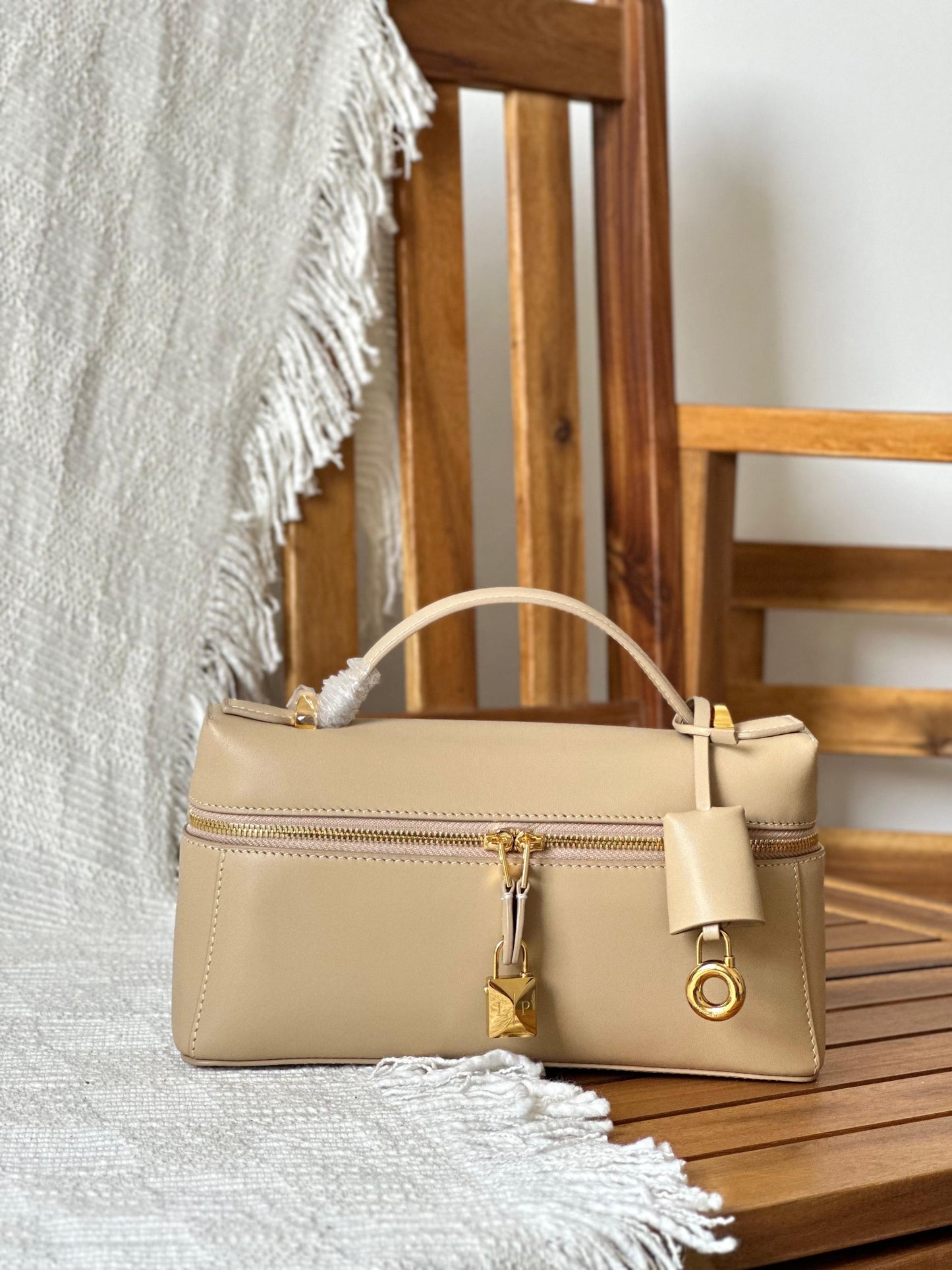 LORO PIANA 🧳