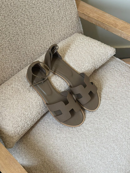 Hermès Santorini Sandals