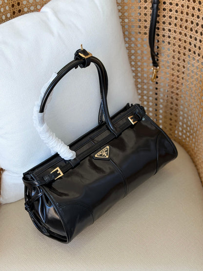 Prada tote bag 32 CM