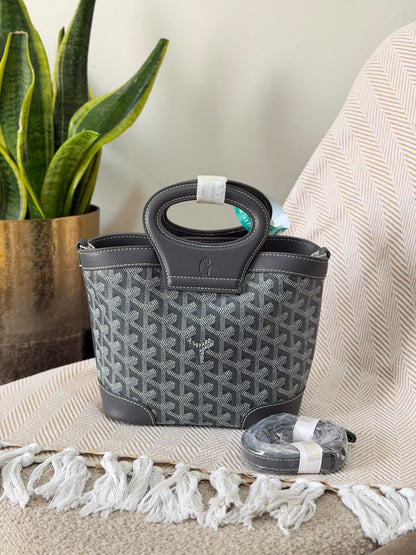 GOYARD beluga mini bag 18.5CM