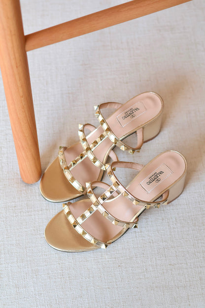 Valentino Garavani Rockstud Cage Sandals