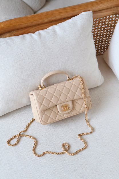Chanel flap top handle 20 CM