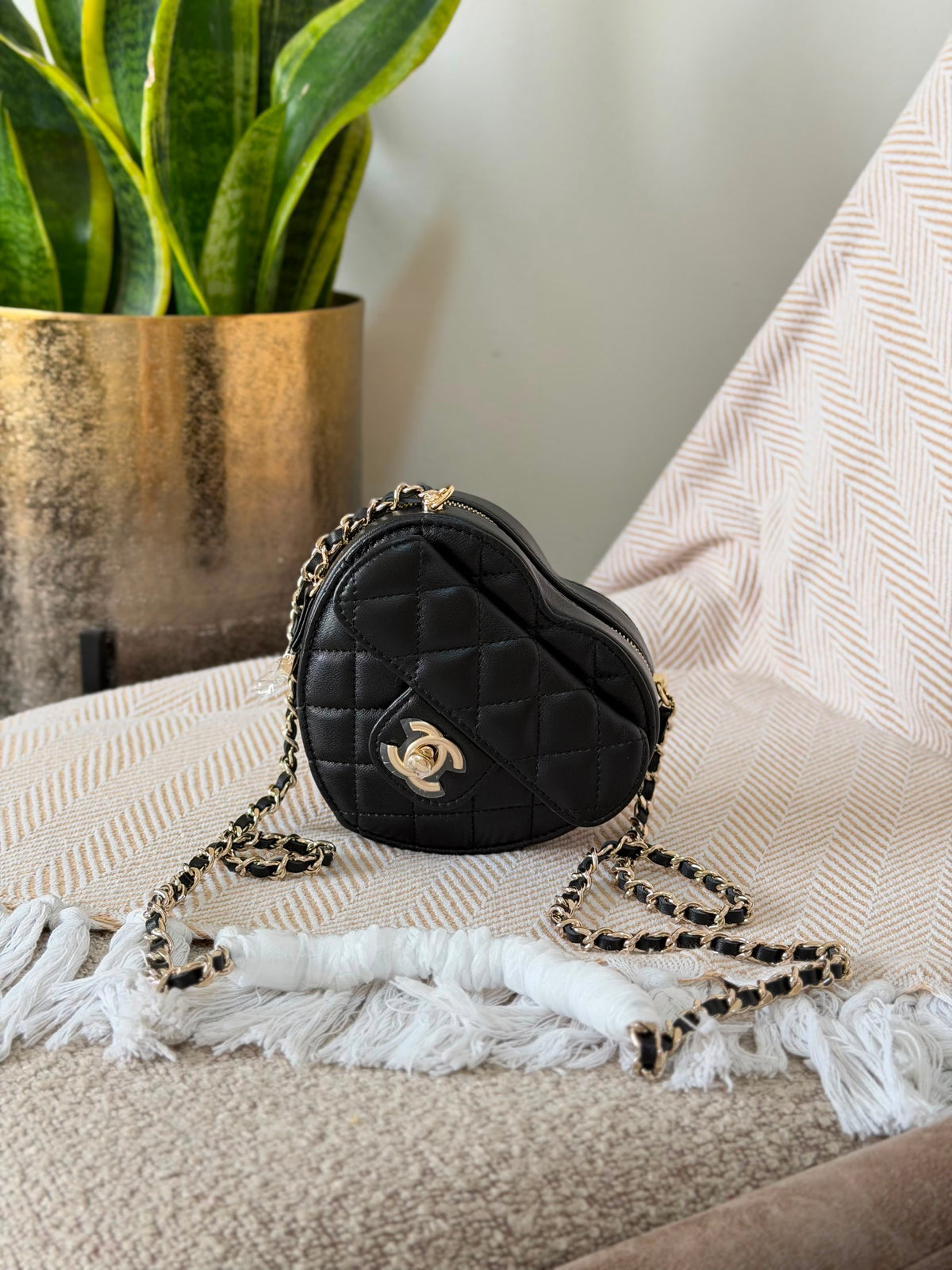Chanel heart 11.5 CM