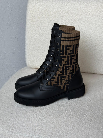 Fendi Wmns FF Rockoko Biker Boot 'Black Tabacco