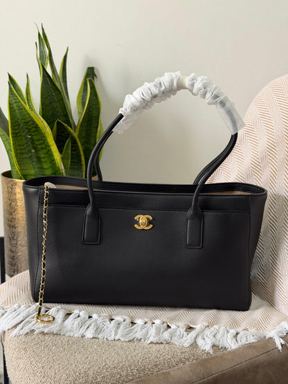 Chanel tote bag 35 CM
