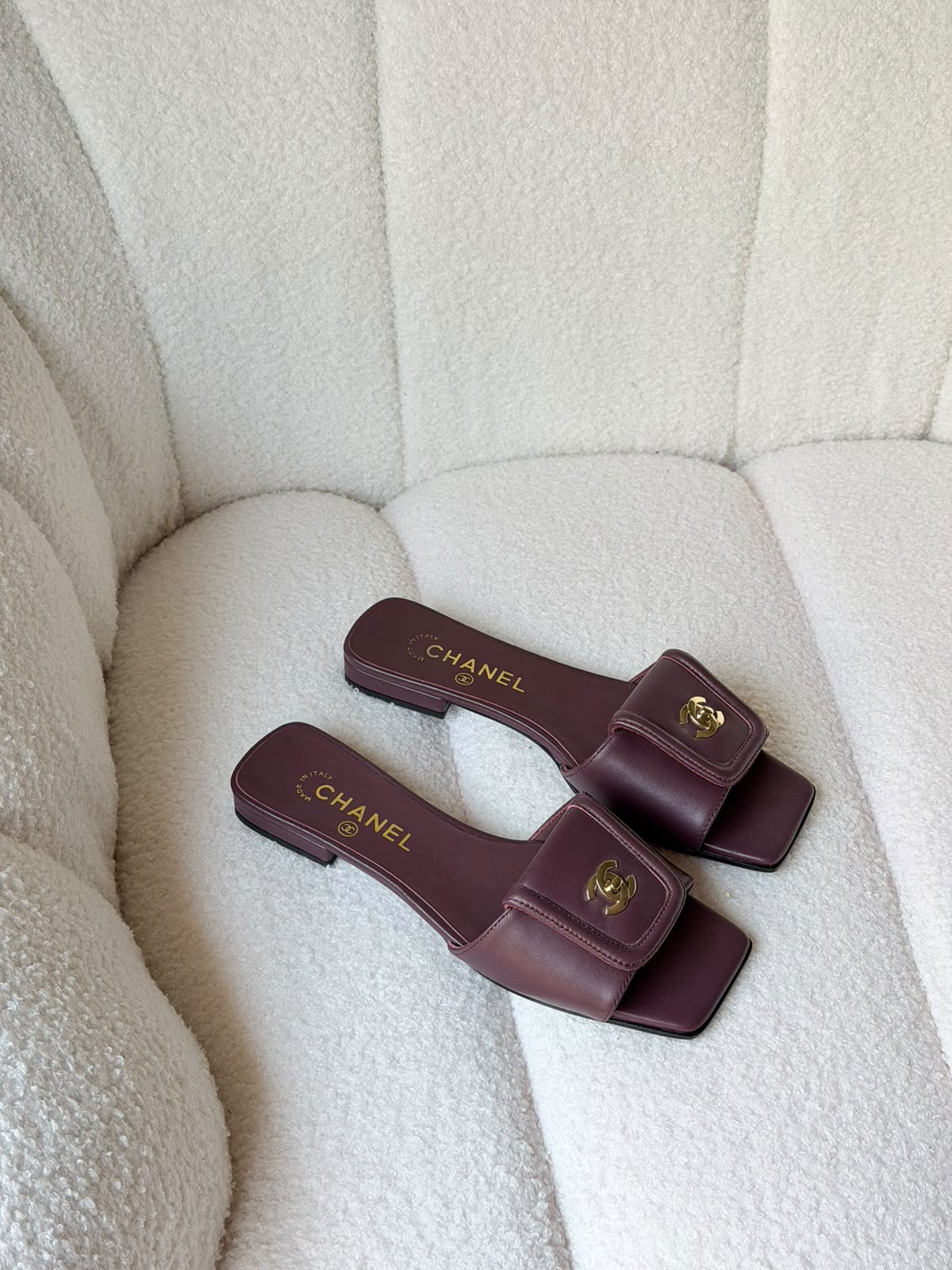 CHANEL