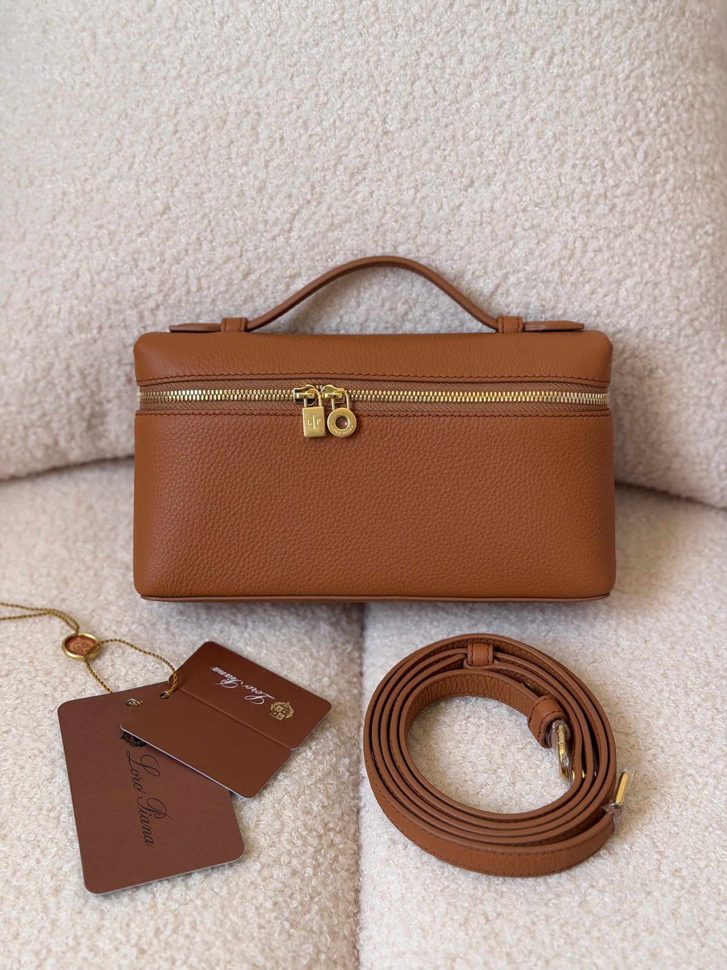Loro piana LP19 calfskin