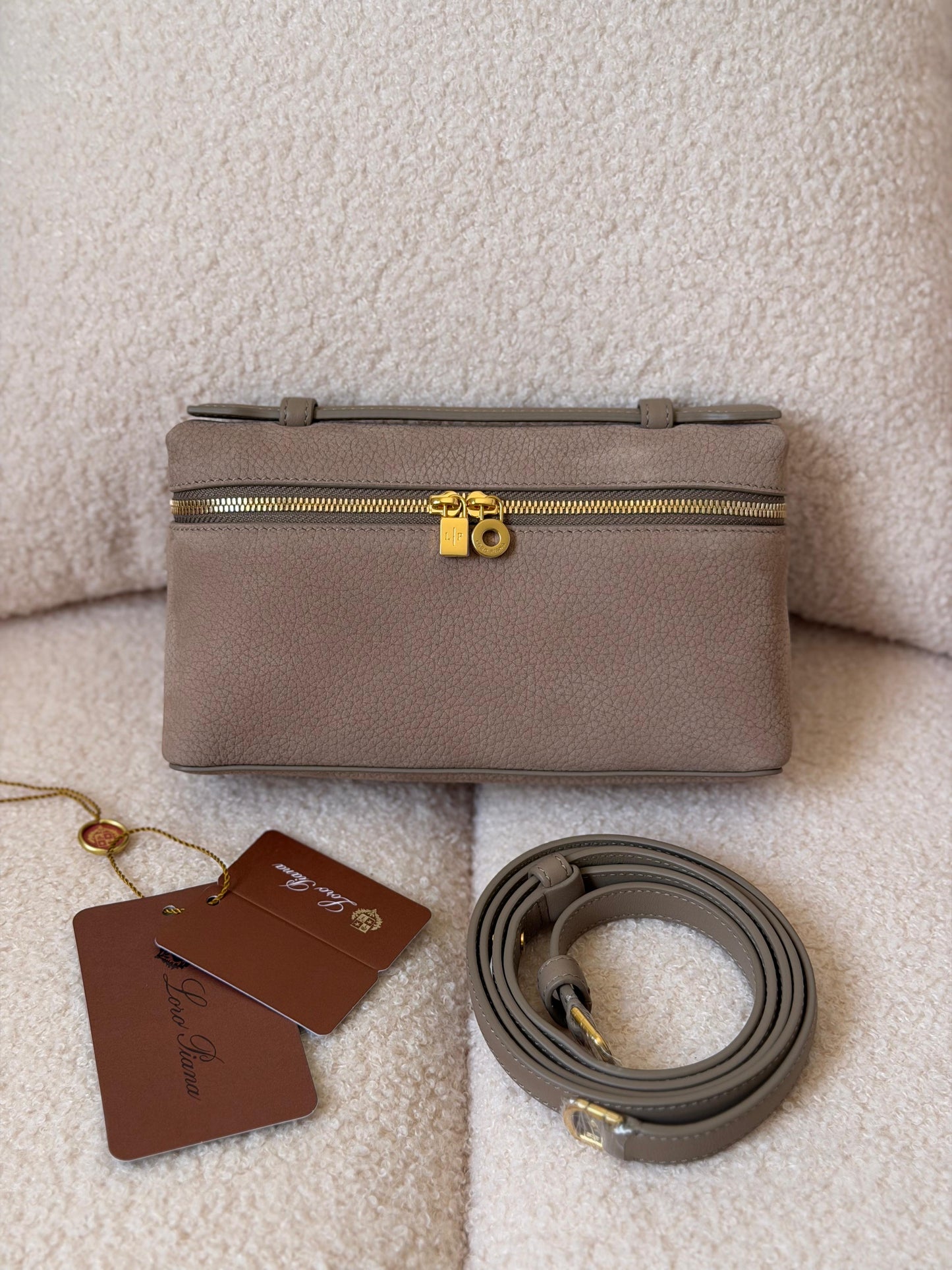 Loro piana LP 19 velvet leather