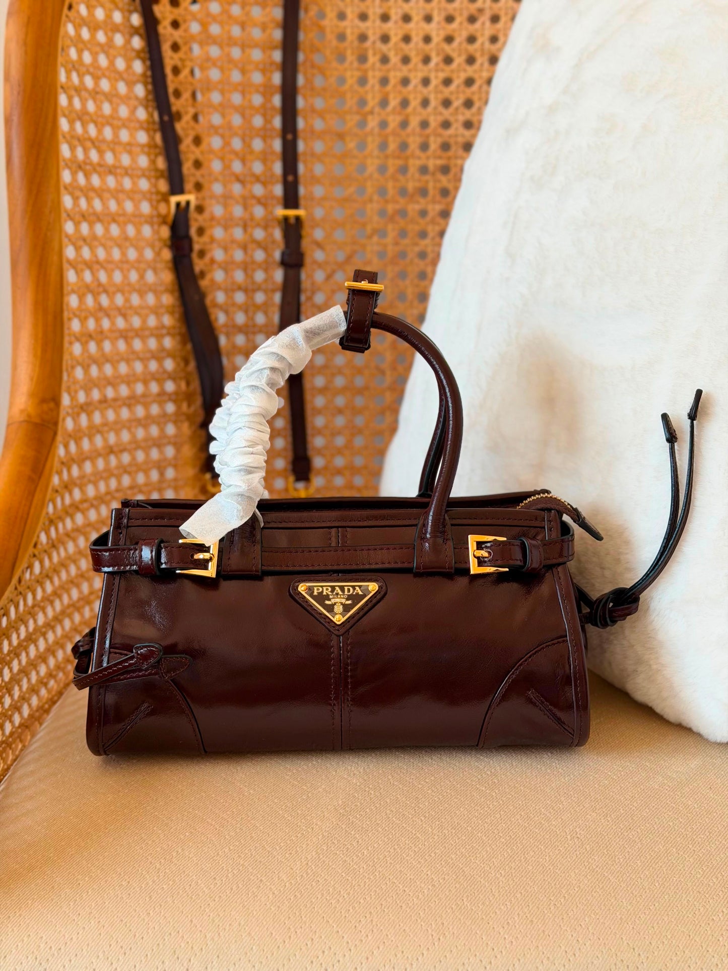 Prada tote 23