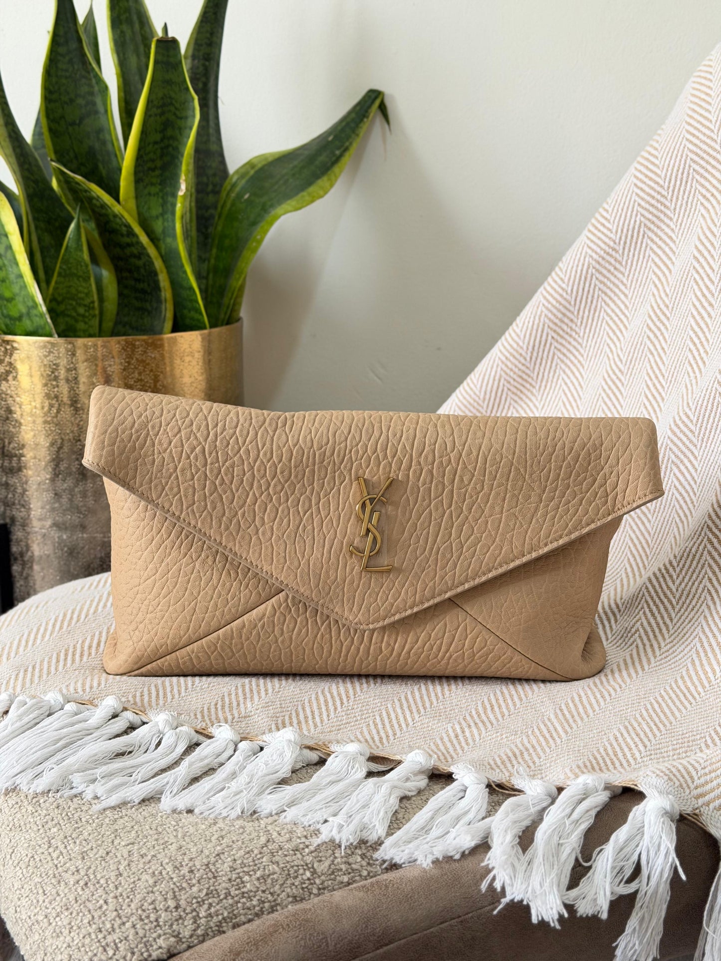 Saint Laurent Cassandre 29.5CM