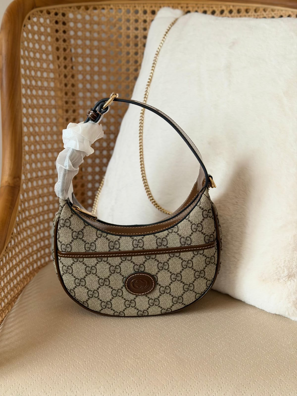 GUCCI GG marmont circle