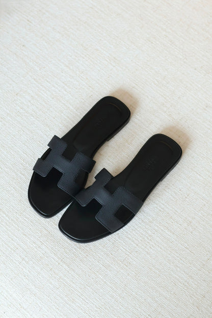 Hermès Oran sandals