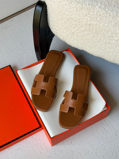 Hermes oran sandal
