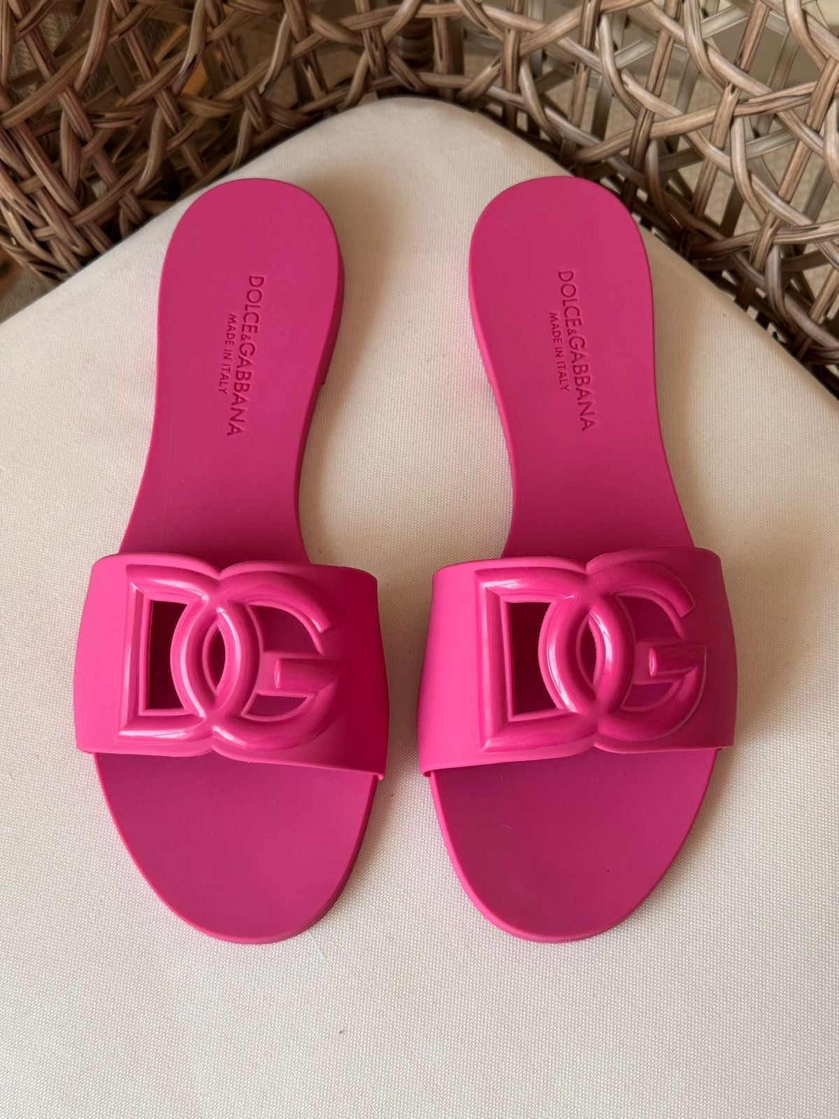 Dolce & Gabbana slides