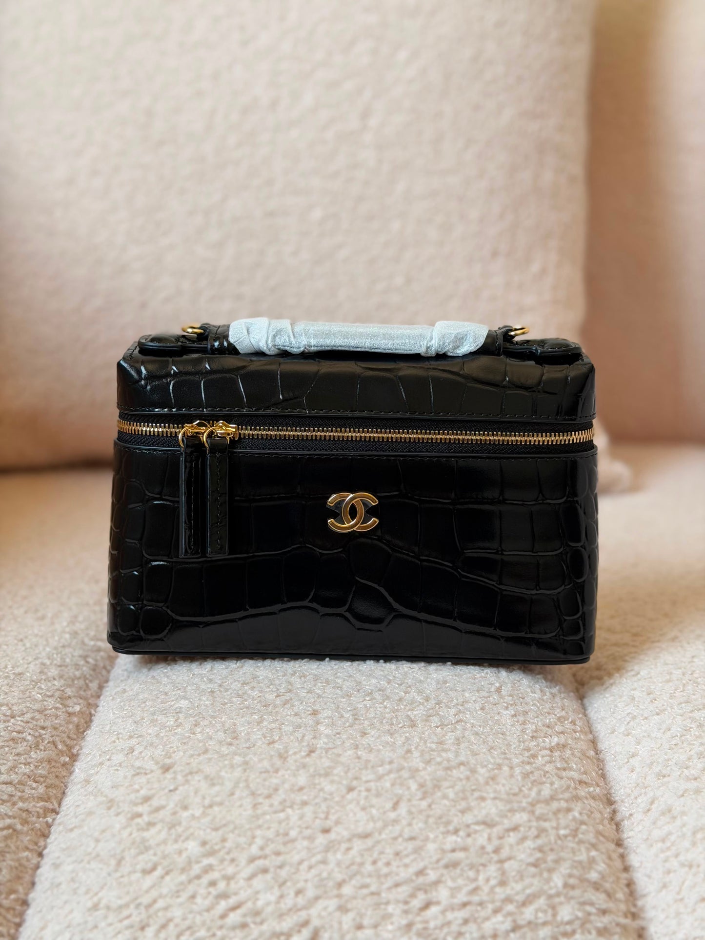 Chanel vanity  🐊 19 CM