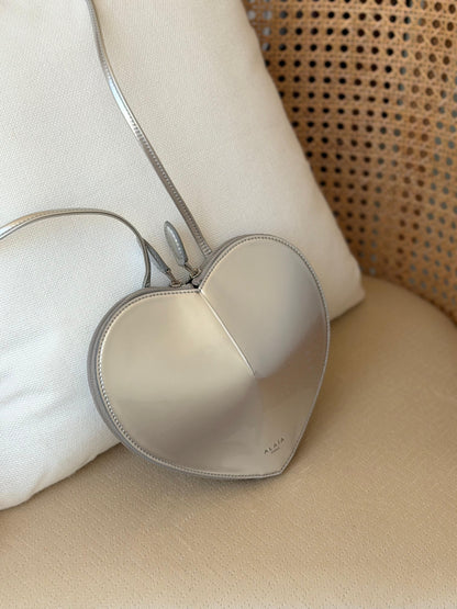 ALAÏA heart bag